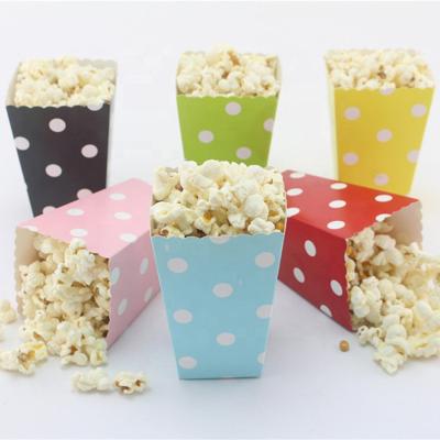 China Materials New Style Recycled Striped Popcorn Popcorn Paper Box White Packaging for sale