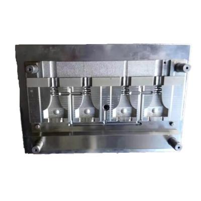 China European Plug Injection Molding Mold Power Line Customization Mould Te koop