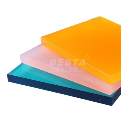 China Hojas acrílicas moldeables de gran color Divisores de pared de acordeón personalizables en venta