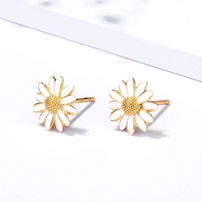 China Trendy 925 Sterling Silver Plated With 18K Gold Earring Jewelry Fashion Gift For Women Sunflower Daisy for sale