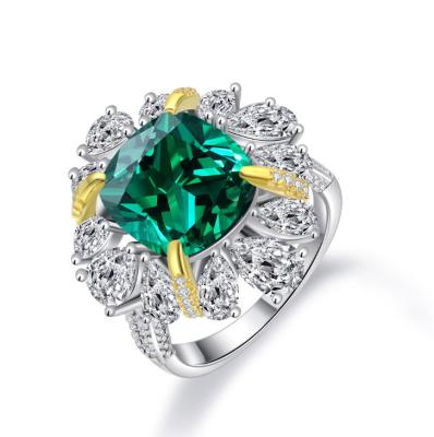 China FASHIONABLE 925 sterling silver lab created 10*11mm large luxury 8 ct green imitation diamond ring for sale