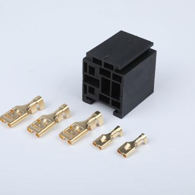 China PA66 PA66 Automotive 5 Pin Relay Socket Relay Connector for sale