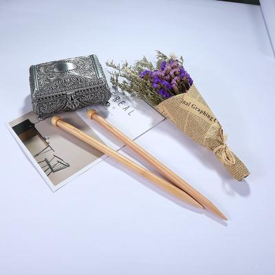 China Clothes Sweater Needles 12mm Needle Scarf Hat Wooden Hand Knitting Knitting Tools Factory Direct for sale