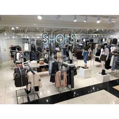 China Environmentally Friendly Clothes Store Boutique Furniture Women's Boutique Store Design Display en venta