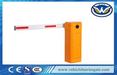 China puerta automática resistente de la barrera del brazo del descenso 220V para el sistema inteligente del aparcamiento en venta