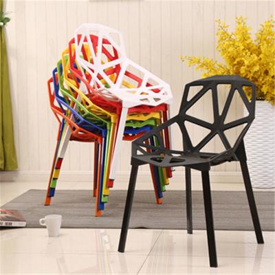 China High Quality Cheap Colorful Plastic Convertible Stain Chair For Shift Plastic Beach Chair for sale