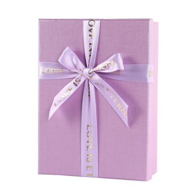 China Recyclable Luxury Custom Flat Pink Cardboard Packaging Box Shoes Gift Box Shopping Paper Box for sale