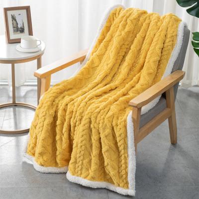 China Fuzzy Fluffy Super Soft Furry Anti-Static LARGE Plush Blanket Decorative Throw Sherpa Fleece Cozy Throws and Blankets for sale