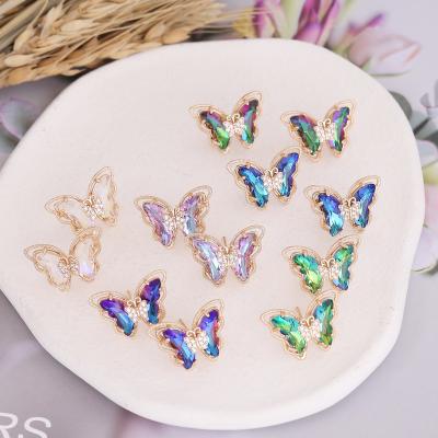 China FASHIONABLE Wholesale Women's Jewelry Wholesale Colored Crystal Earrings Zircon Butterfly Stud Stud Earrings for sale