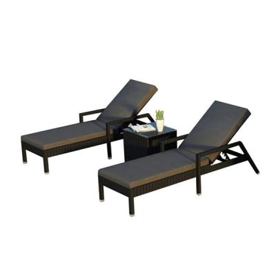 China 2023 Outdoor Modern Factory Series Pool Side Metal Frame Lounge Chair With Waterproof Cushion for sale