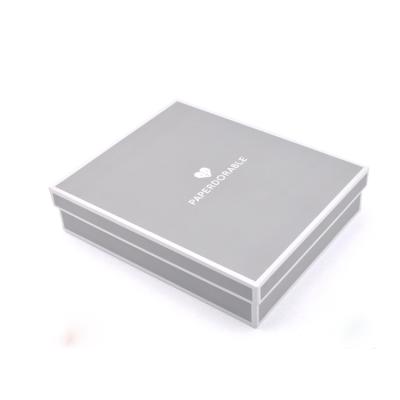 China Handmade Custom Logo Luxury Cardboard Clothing Gift Packaging Boxes T Shirt Paper Boxes With Lid for sale