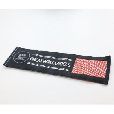 China Sustainable Hot-selling Gradual Effect Product Decorative Accessories Anti-counterfeiting Effect Woven Label for sale