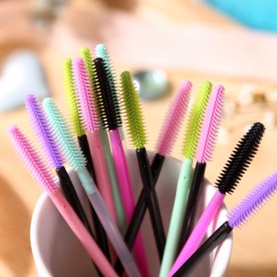 China Retractable Brush Wholesale disposable eyelash brush convenient to carry silicone eyelash brush colored tower shape silicone mascara brush for sale