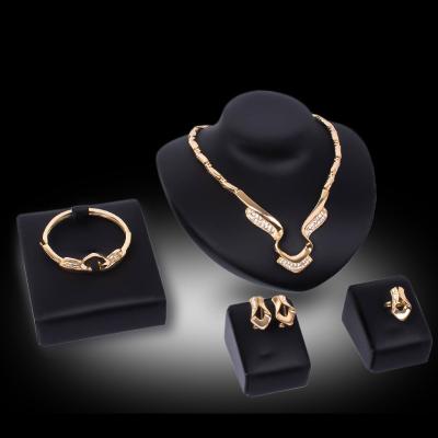 China China CLASSIC Professional Manufacture Wholesale Dubai Bridal Jewelry Set Stainless for sale