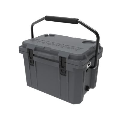 China U3+ Rugged Rotomolded Cooler Box 20QT Capacity For Multi Day Camping Trips for sale