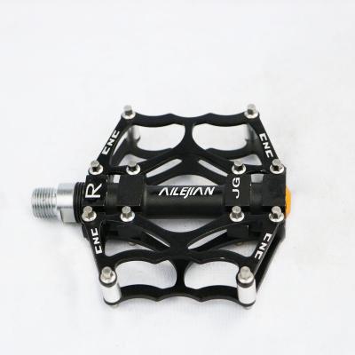 China Chinese aluminum alloy body supplier bicycle pedal pp reflector mountain bike pedals bicycle parts for sale