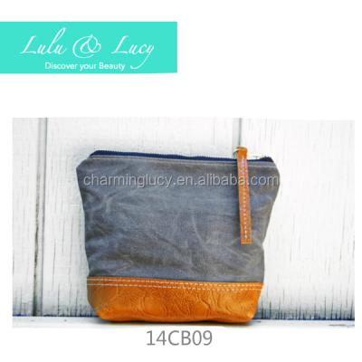 China Pocket CUSTOM Zippered Leather Pouch for sale