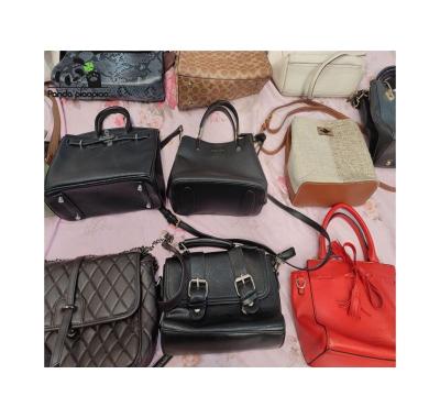 China Branded High Quality Branded Inventory Package Bag High Quality Second Hand Used In Bullets Used Shoulder Bags for sale