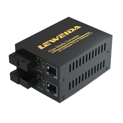 China Stable Performance 20km Gigabit Fiber Optic Transceiver Factory Media Converter Anti-drop Giga Fiber Transceiver for sale