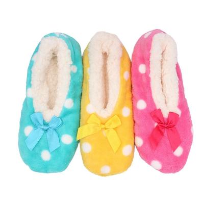 China Dots Women's Novelty Snoozies White Anti-Slip With Bowknot for sale