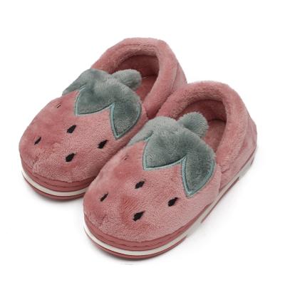 China Wholesale Kids Cartoon Strawberry Plush Winter Cute Children Slippers Anti-slippery for sale