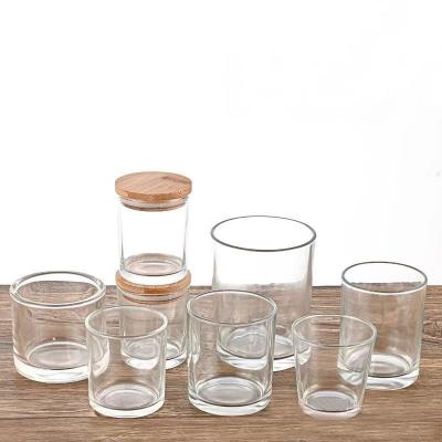 China Luxury unique wholesale luxury glass candle holders with empty glass jars for candles, luxury candle jars with lids for sale