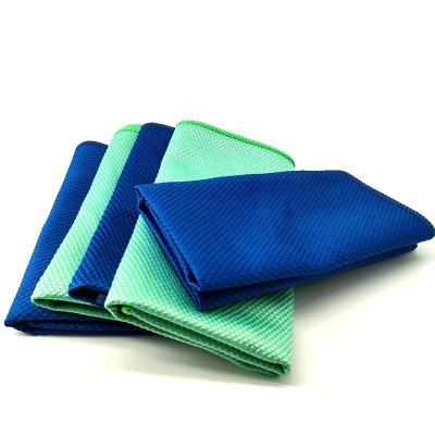 China Compressed Korean Micro Fiber 30 300gsm Microfiber Cleaning Cloth Glass Car Product Detailing Car Care 300gsm Drying Microfiber Towels For Car for sale