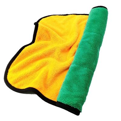 China Large Compressed Green Thick Microfiber Window Car Detail 1100 gsm micro fiber towel for 800 gsm double edgeless absorwent car for sale