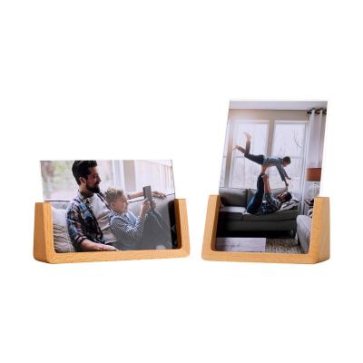 China Personalized Customization Creative U-shaped Solid Wood Photo Frame Table Acrylic Custom Picture Frame Display for sale