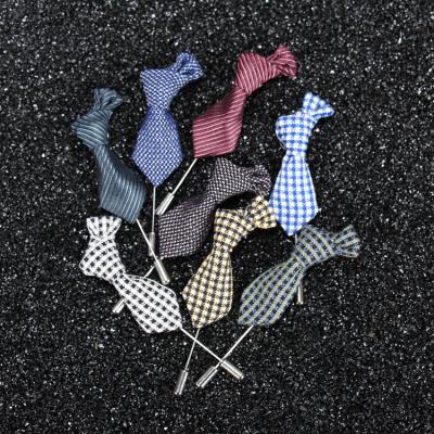 China Cloth Stock Men's Link Lapel Pin, Link Brooch Pins Crafts For Men for sale