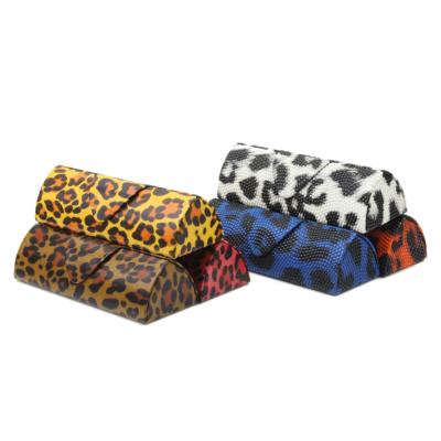 China Custom PU Factory Leopard Printed Small Handmade Box Handmade Sunglasses Case for sale