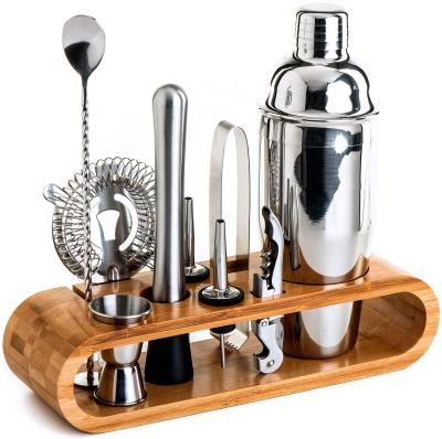 China Minimalistisch ontwerp 10 in 1 roestvrij staal cocktailshaker set met houten stand 750 ml Te koop