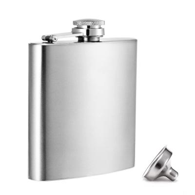 China Leather Covered Stainless Steel Wine Flask for Men 8oz Outdoor Hip Flask Product size 93*122mm for sale