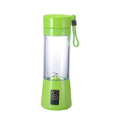 China USB Rechargeable Electric Personal Mini Blender for Sustainable and Portable Juicing for sale