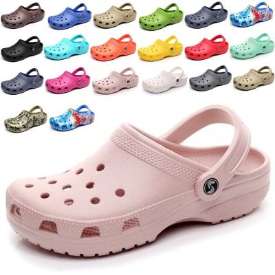 China High Quality Flat Massage Sandals Summer Beach Water Shoes Women Garden Shoes Clogs Flats For Women for sale