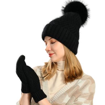 China Medium Cashmere Knitted Gloves Beanie Sets Big Fur Pom Pom Thick Warm Knit Winter Knitted Beanie Set for sale