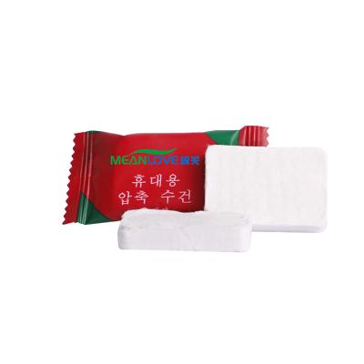 Chine Strong water absorption customized compressed cotton beach towel vacuum packed compress towels non woven fabric coin tissues yiwu à vendre