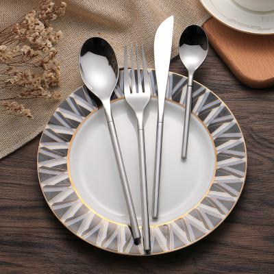 China Sustainable JUJU D043 Round Handle Spoon Set Portable Stainless Steel Cutlery Cutlery Set for sale