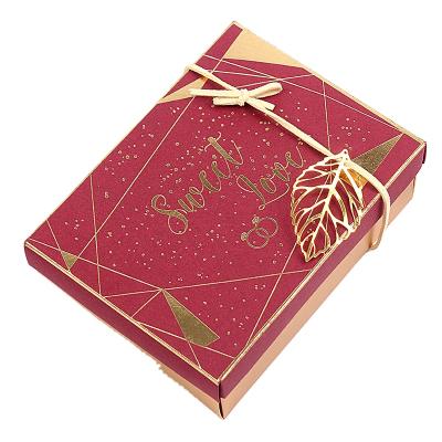 China Materials Factory Direct Recycled Haven And Land Folding Boxes With High Quality In Stocking MOQ Stocking Christmas Valentine Gift Jewelry Packaging Box for sale