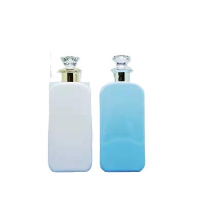 China Wholesale Cosmetic Unique Empty Square Lotion Bottle With Gold Pump For Skin And Hair Lotion for sale