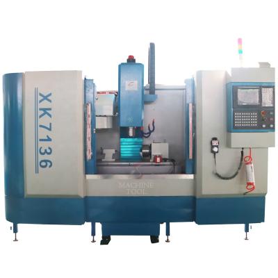 China Building Material Stores Vertical CNC Milling Machine CNC Milling Machine XH7136 for sale