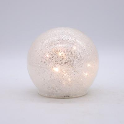 China Creative and unique style unique creative hollow decoration cavity ball crystal glass transparent glass hanging for sale