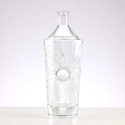 China Wholesale 500ml 700ml Beverage Glass Bottle 750ml 1000ml Round Glass Bottle 750ml 1000ml Empty Wine Whiskey Glass Bottle Juniper Brandy Empty Vodka Bottles for sale