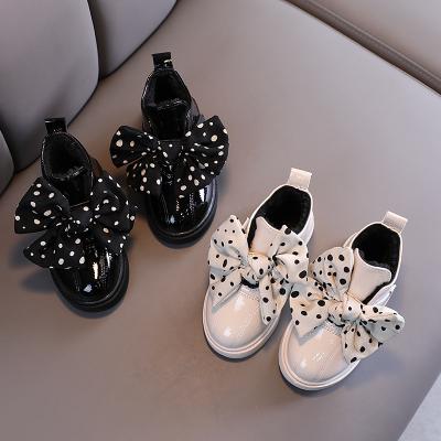 China The new fashion discount price breathable non-slip plus velvet to keep warm leather children bow stylish shoes for the child for sale