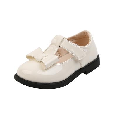 China 2021 Summer Soft Bottom Princess Single Shoes Roman Style Girls Leather Shoes Breathable Children's Sports Shoes for sale