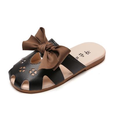 China 2021 Other Designs Hot Selling High Quality Hollow Sandals Hole Slippers For Girls Casual Baotou Sandals for sale