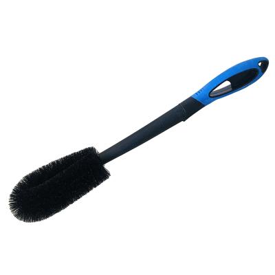 China High Quality Eco-friendly Car Wash Tire Sweep Eco-friendly Car Wash Brush With Long Handle for sale