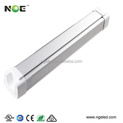 China Industrial Ip65 Led Batten Tri Light 150cm Diffuse Proof Light Fixture 80w Led for sale