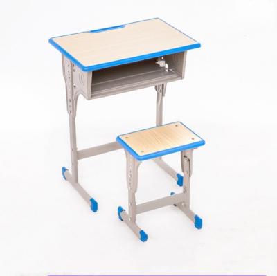 China Modern Yudu School Desk Kids Study Adjustable Kids Desk and Chair Set for School Students for sale