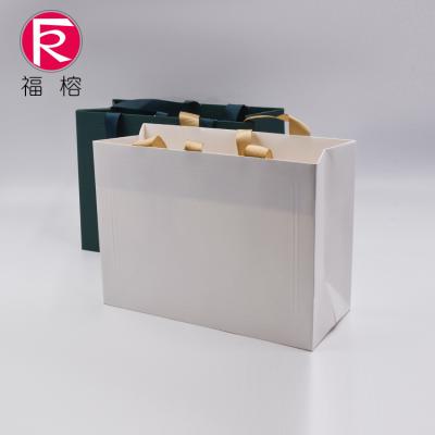 China Gift Packing Pouch Wholesale Logo Jewelery Pouches For Jewelry Custom Jewelry for sale